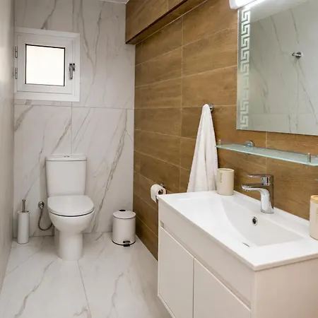 Elia Elegant Central Suite Larnaca Lägenhet