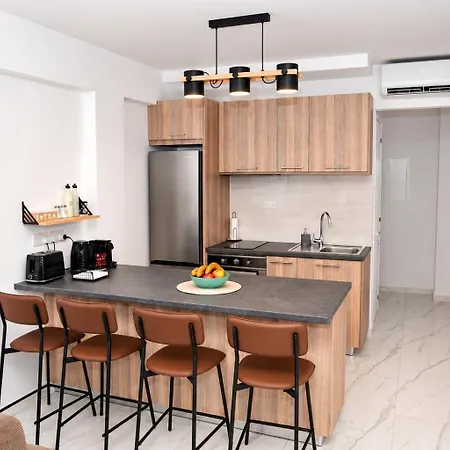 Elia Elegant Central Suite Larnaca